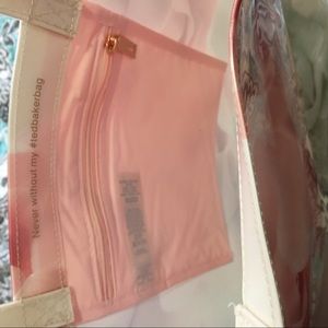 Ted Baker London Bags - Ted Baker London vinyl tote bag Ted Baker London Bags - Ted Baker London vinyl tote bag